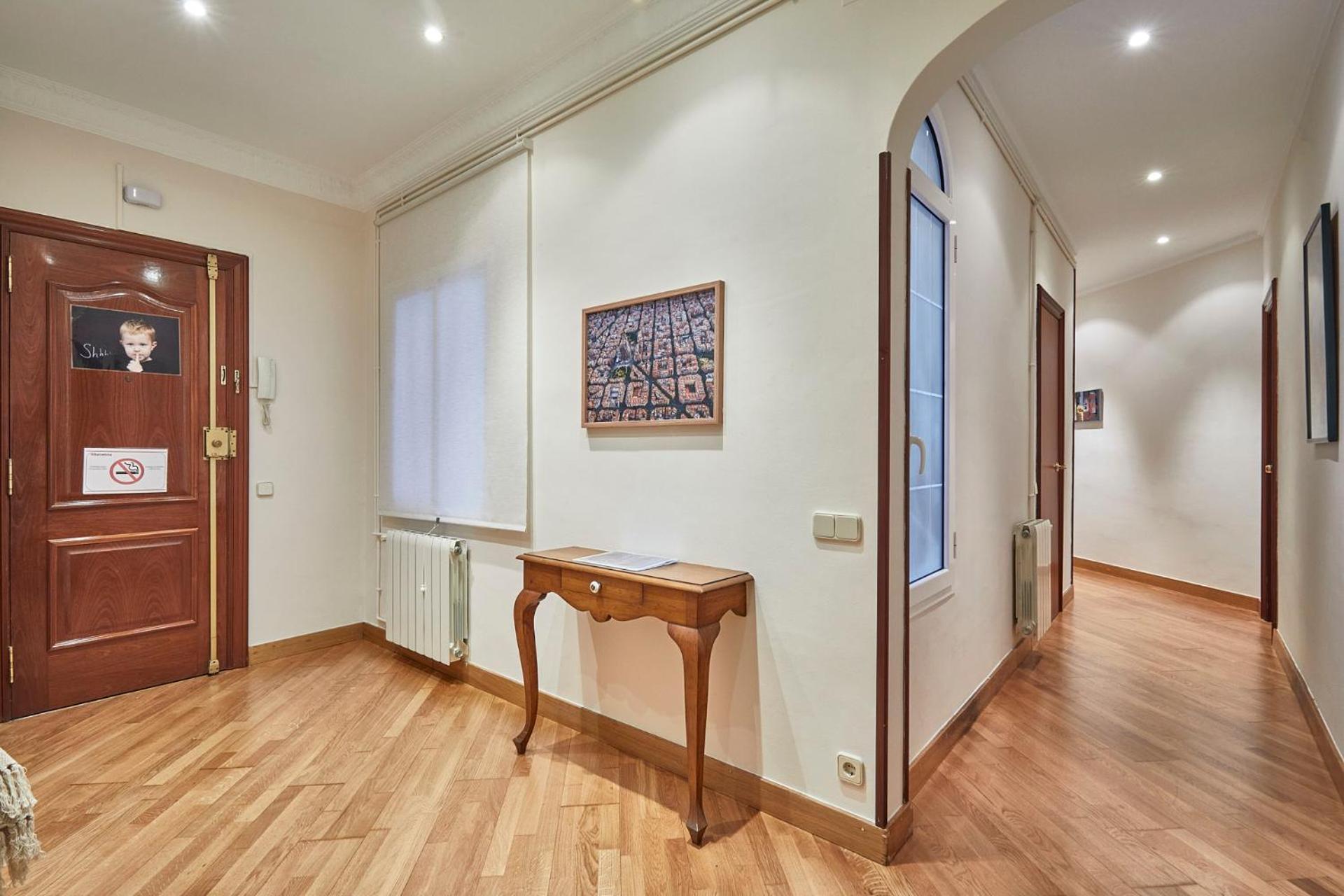 Bbarcelona Gaudi Avenue Flat — Photos 2
